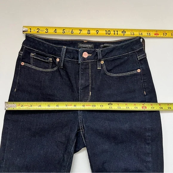 SOLD- Banana Republic Curvy Mid Rise Skinny Jeans - Picture 14 of 15